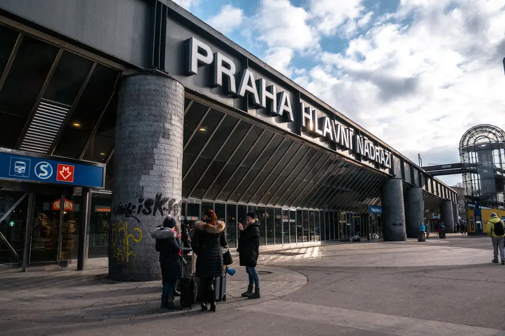 Cómo llegar a Praga en tren